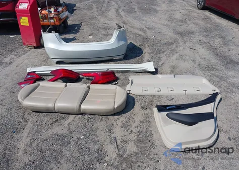 2018 Nissan Maxima 3.5 Sl z USA, uszkodzony, nr VIN 1N4AA6AP6JC397428